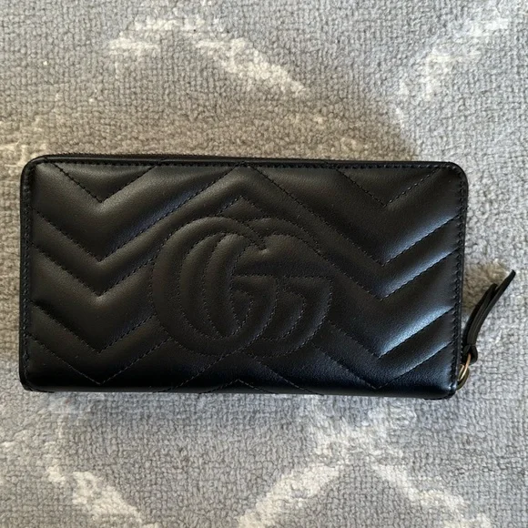 Authentic Gucci Marmont Zip Around Wallet, Black with Gold Hardware, NEW - Picture 6 of 11